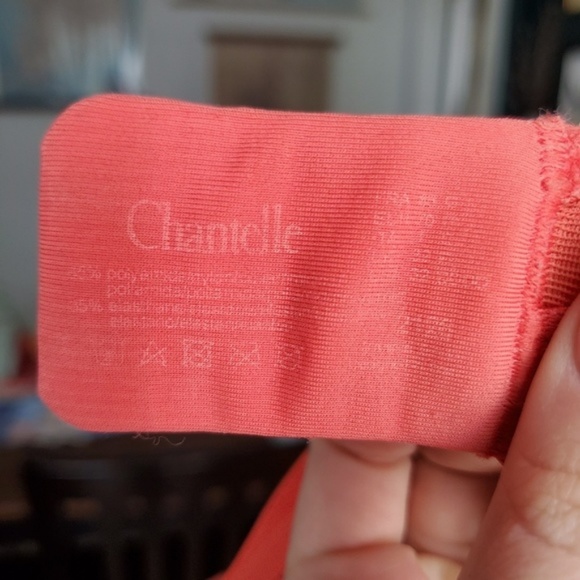 Pink Underwire Bra - Picture 6 of 7